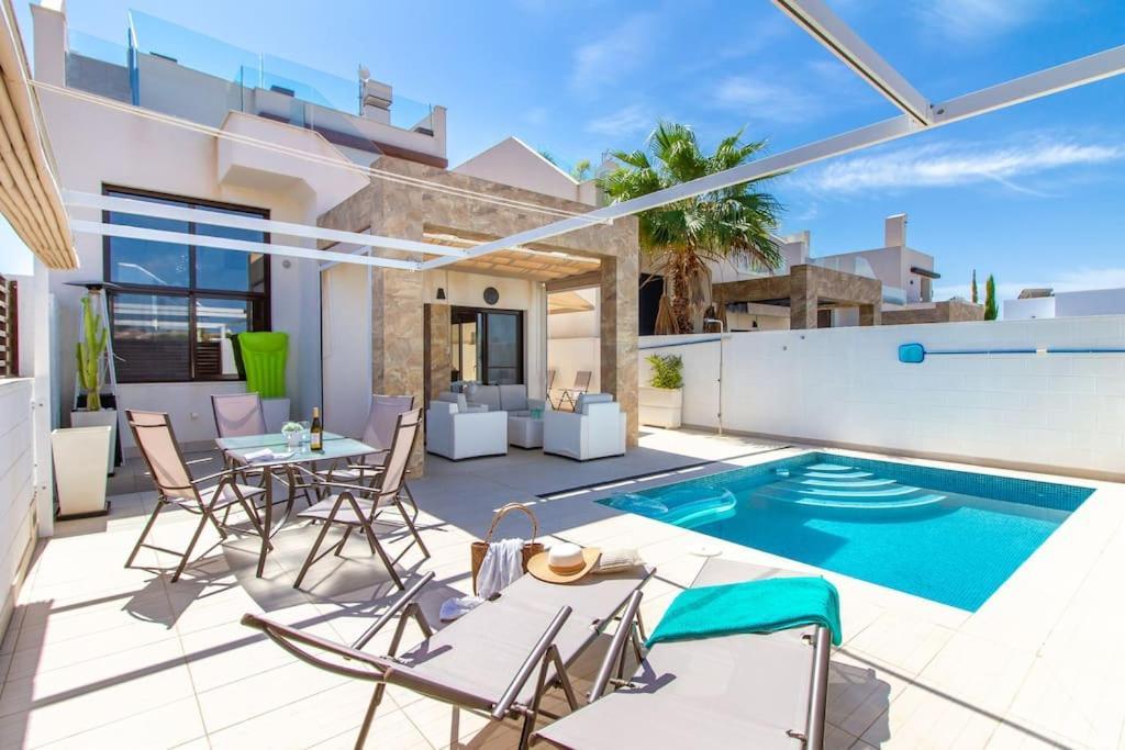 Villa Nina With Pool Rojales Dış mekan fotoğraf